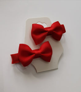 red bows